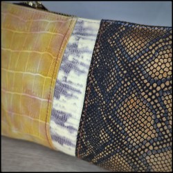 POCHETTE TRACOLLA IN PELLE, PEZZO UNICO